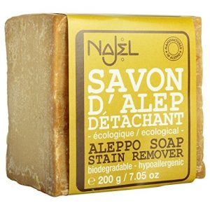 Ecologische vlekverwijderaar met olijfolie